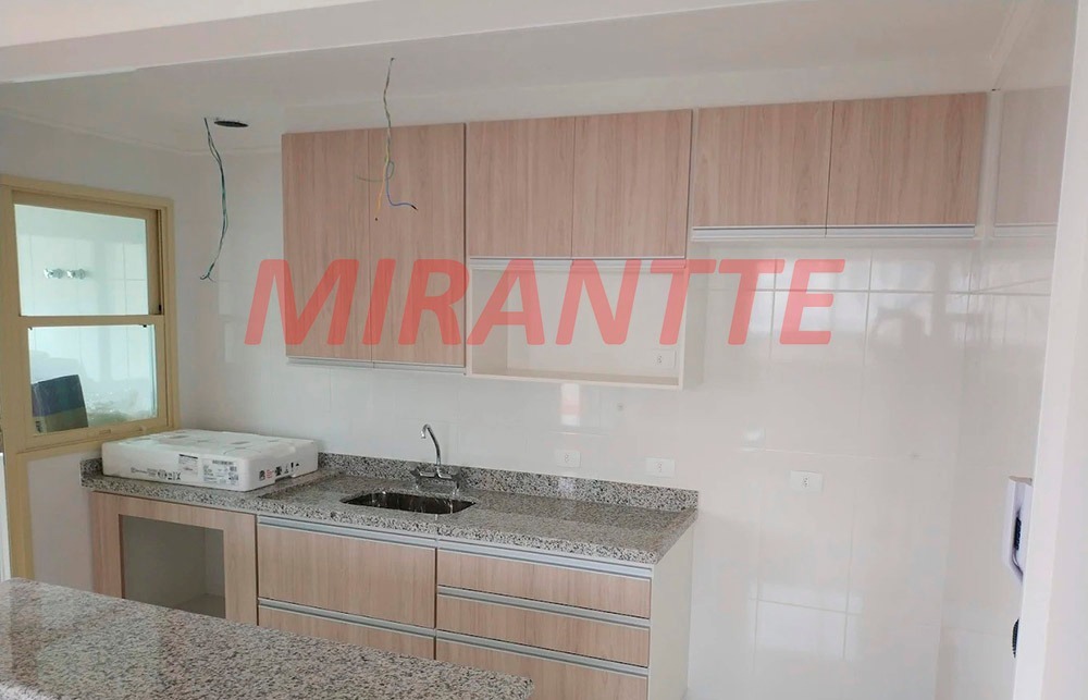 Apartamento de 76m² com 2 quartos em Santana