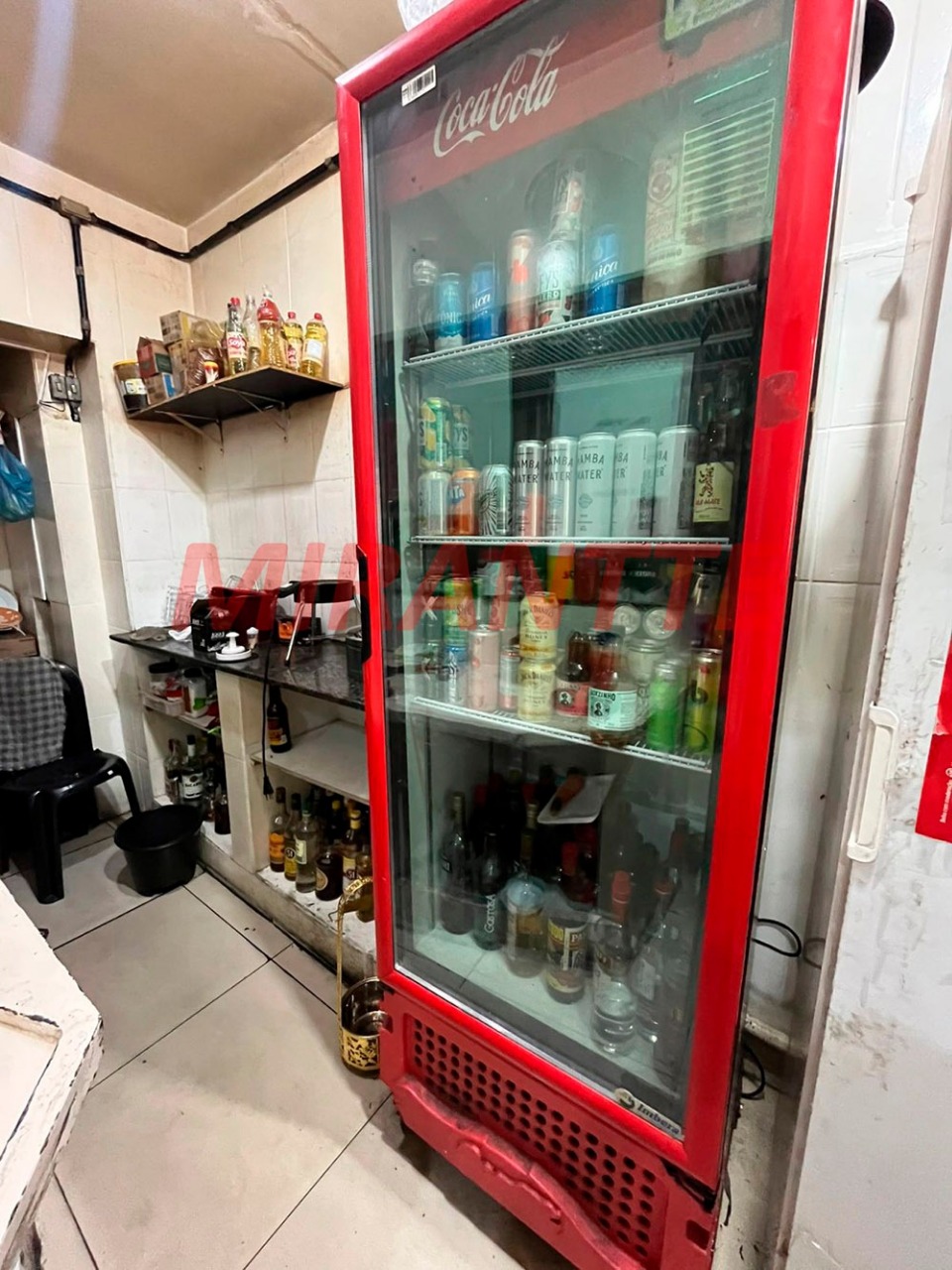 Comercial de 140m² em Santana