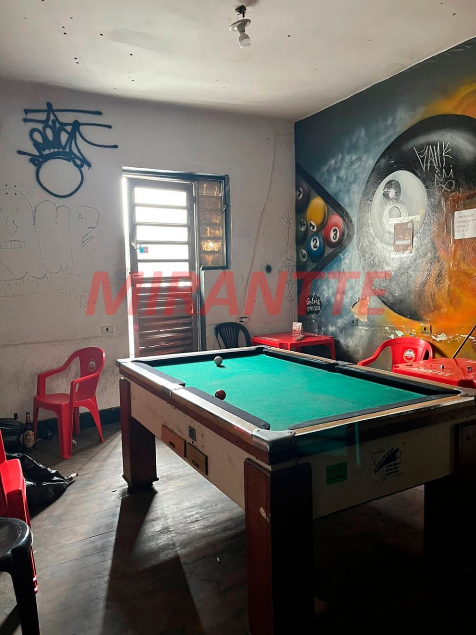Comercial de 140m² em Santana