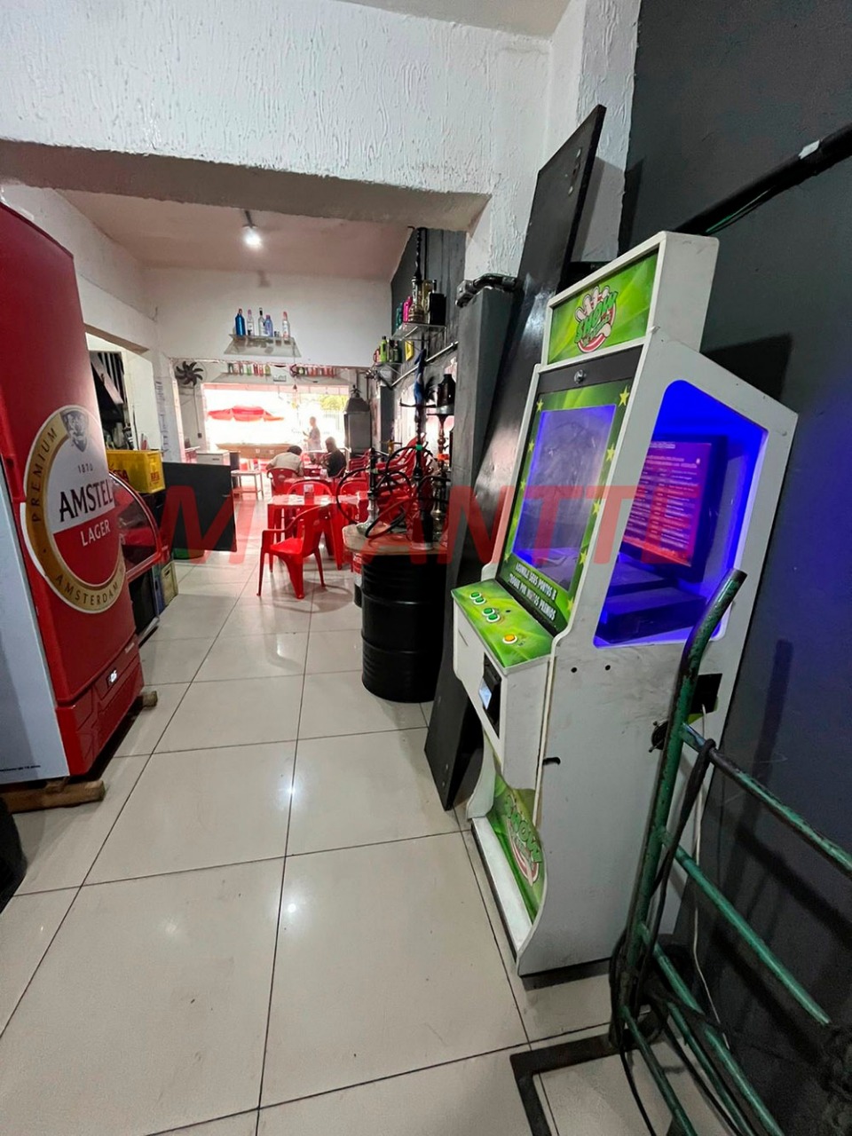 Comercial de 140m² em Santana