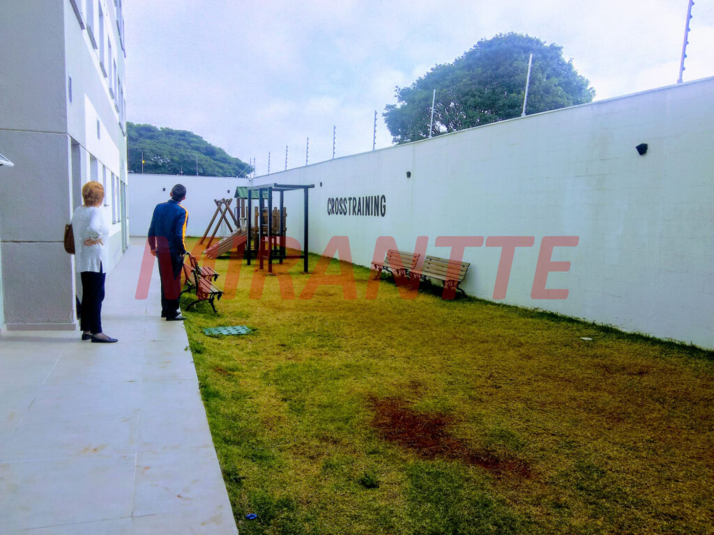 Apartamento de 40m² com 2 quartos em Casa Verde