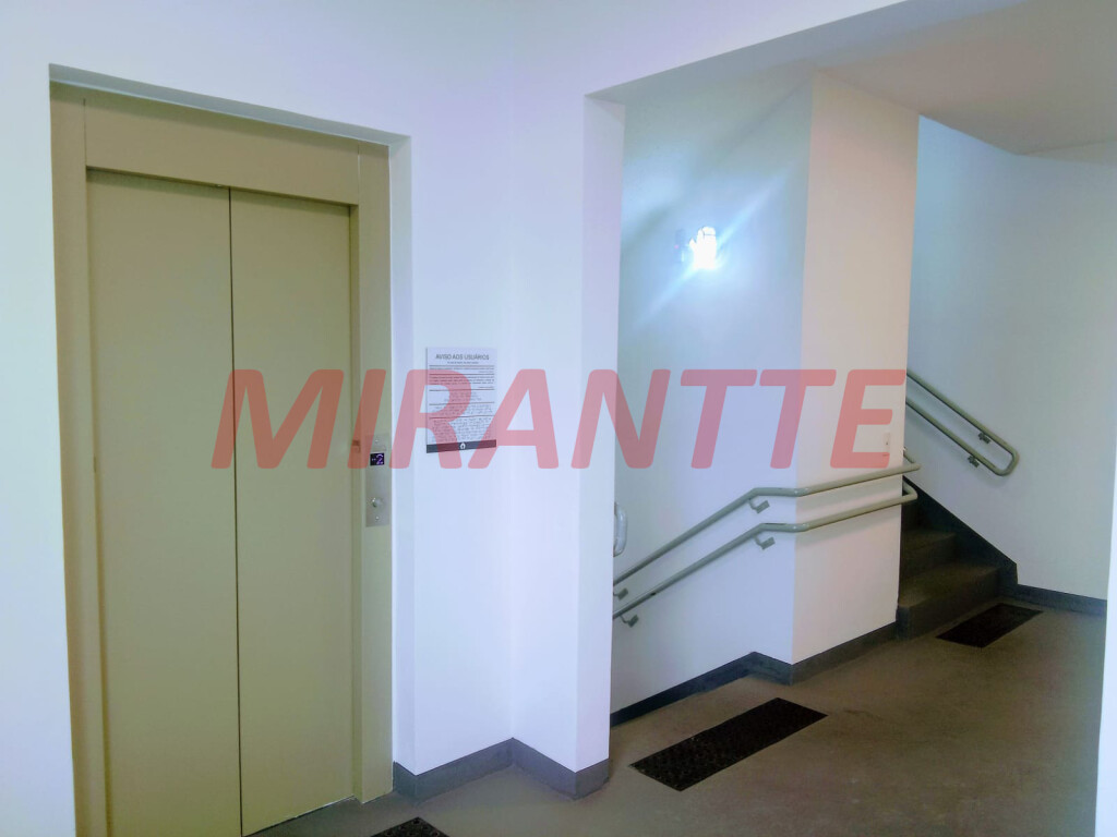 Apartamento de 40m² com 2 quartos em Casa Verde