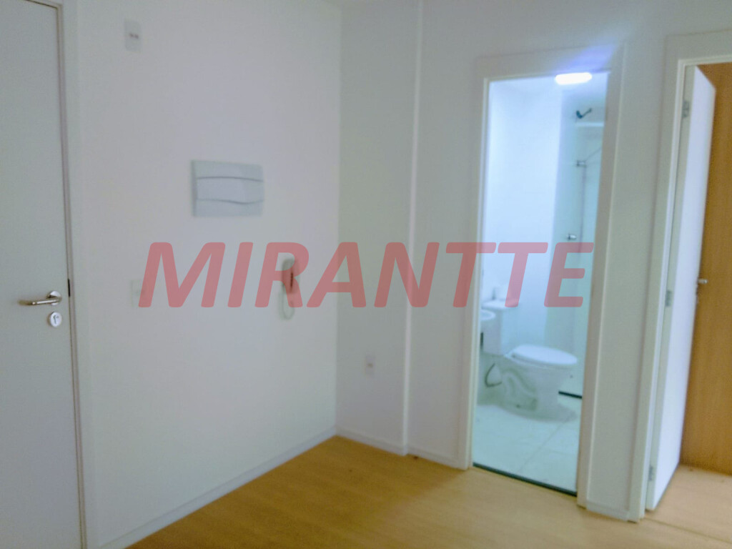 Apartamento de 40m² com 2 quartos em Casa Verde
