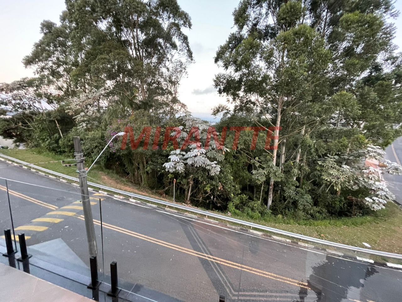 Casa terrea de 324m² com 3 quartos em Residencial Real Park