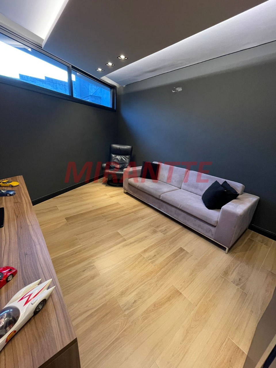 Casa terrea de 324m² com 3 quartos em Residencial Real Park
