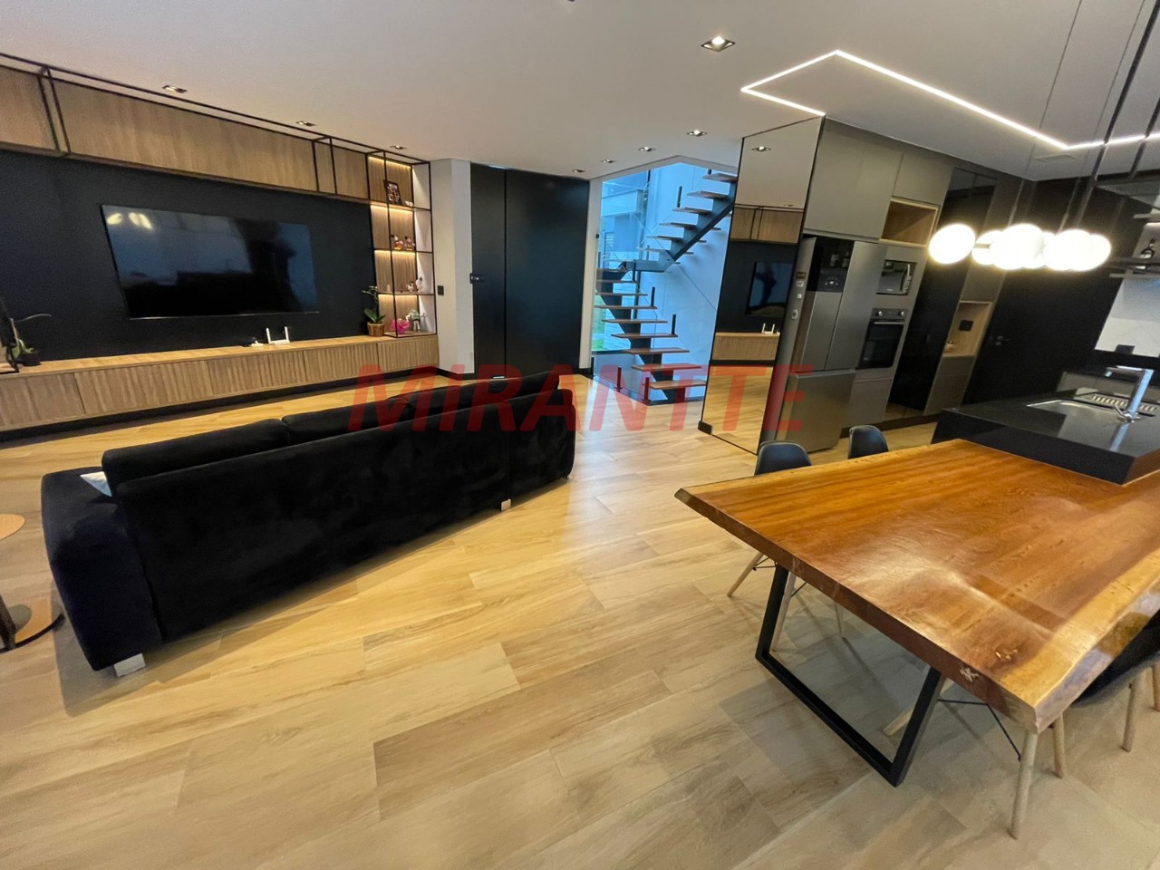 Casa terrea de 324m² com 3 quartos em Residencial Real Park