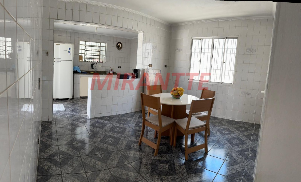 Casa terrea de 200m² com 3 quartos em Jardim Shangrilá (Zona Norte)