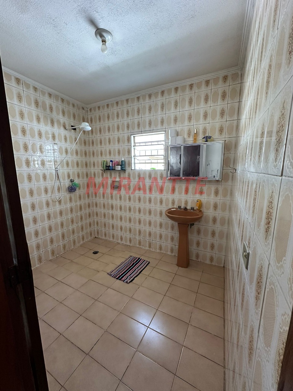 Casa terrea de 200m² com 3 quartos em Jardim Shangrilá (Zona Norte)