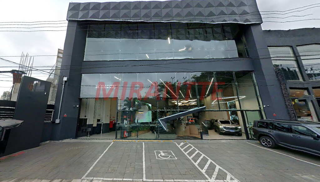 Comercial de 500m² em Casa Verde