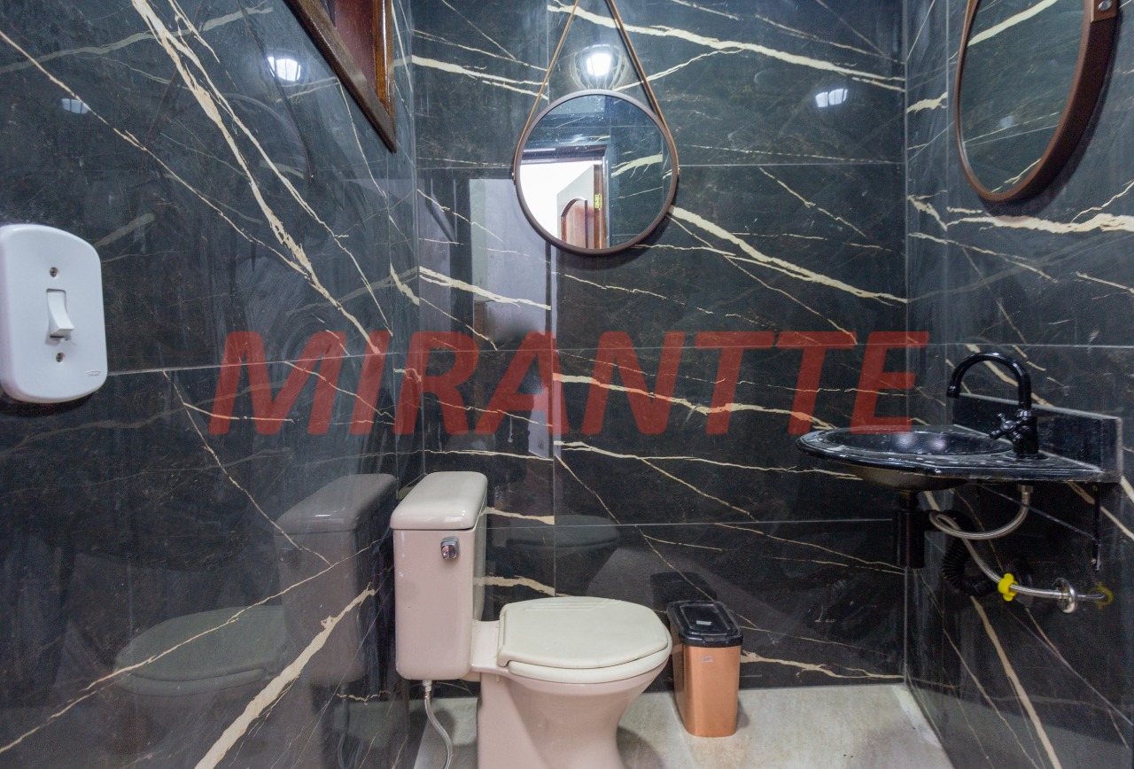 Cond. fechado de 450m² com 4 quartos em Tremembe