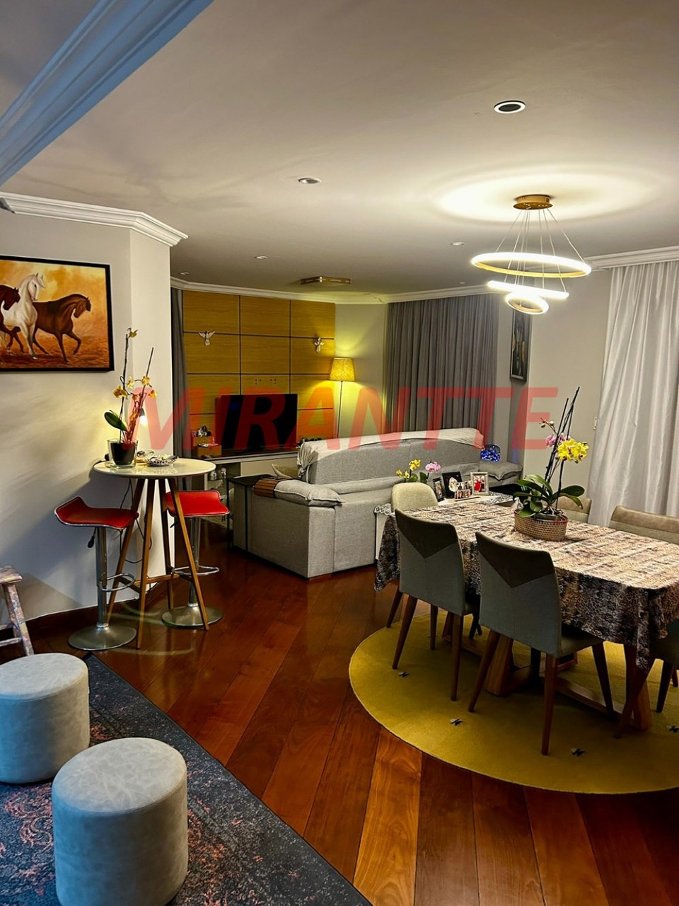 Apartamento de 189m² com 3 quartos em Santana