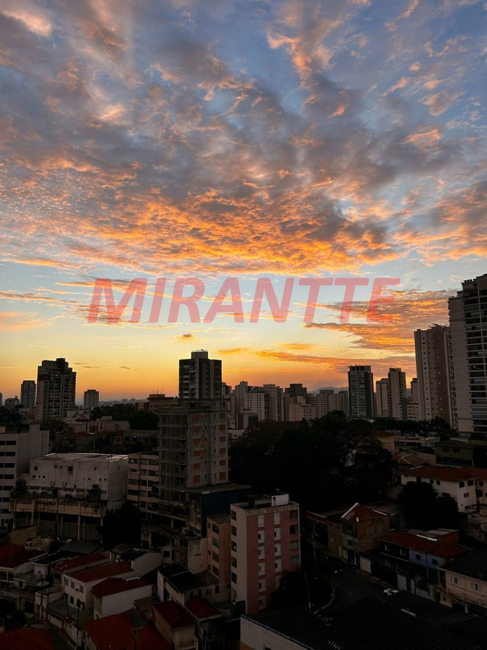 Apartamento de 189m² com 3 quartos em Santana