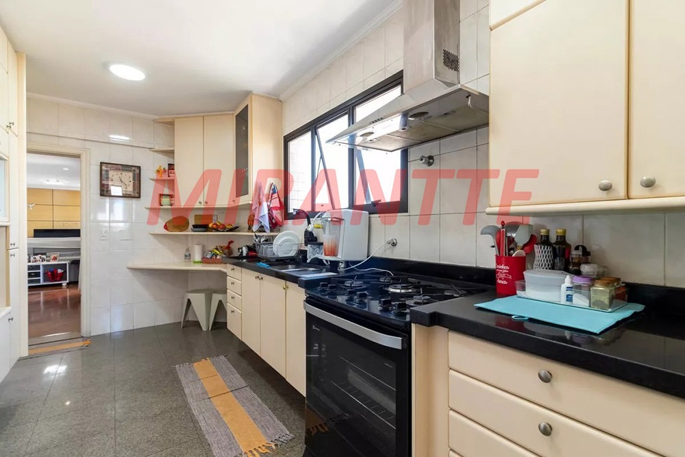 Apartamento de 189m² com 3 quartos em Santana