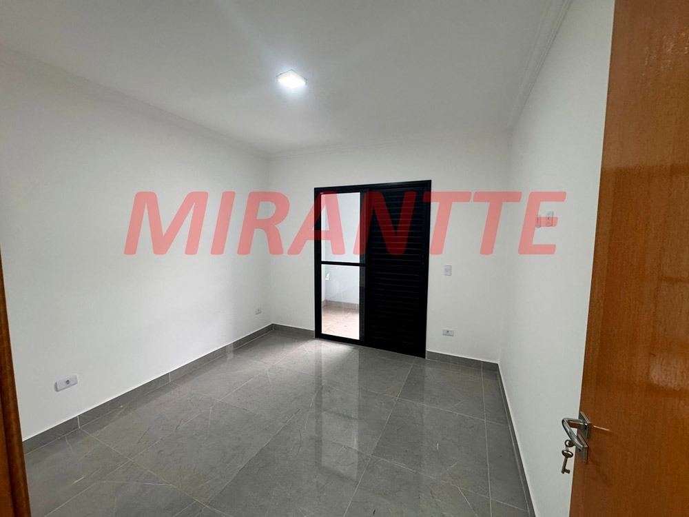 Apartamento de 43m² com 2 quartos em Parada Inglesa