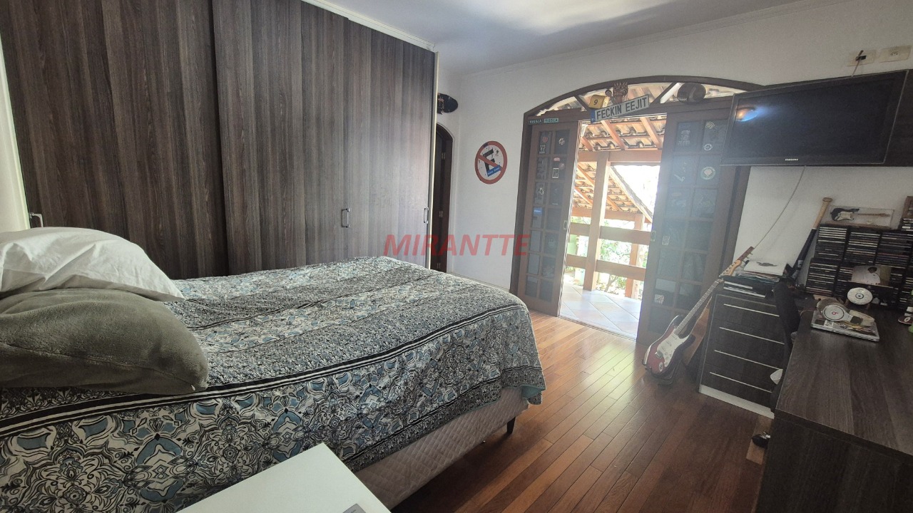 Casa terrea de 120m² com 3 quartos em Chora Menino