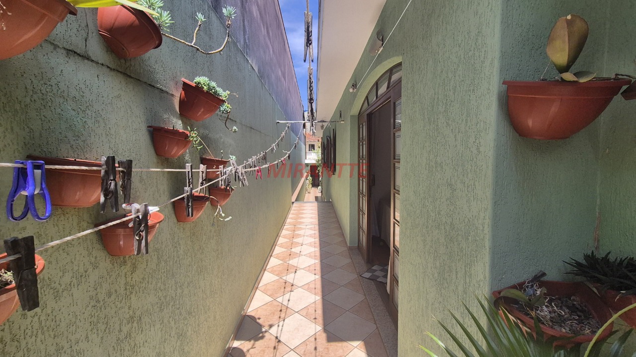 Casa terrea de 120m² com 3 quartos em Chora Menino