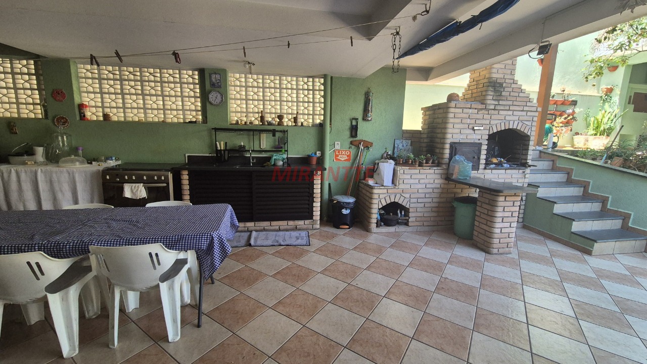 Casa terrea de 120m² com 3 quartos em Chora Menino