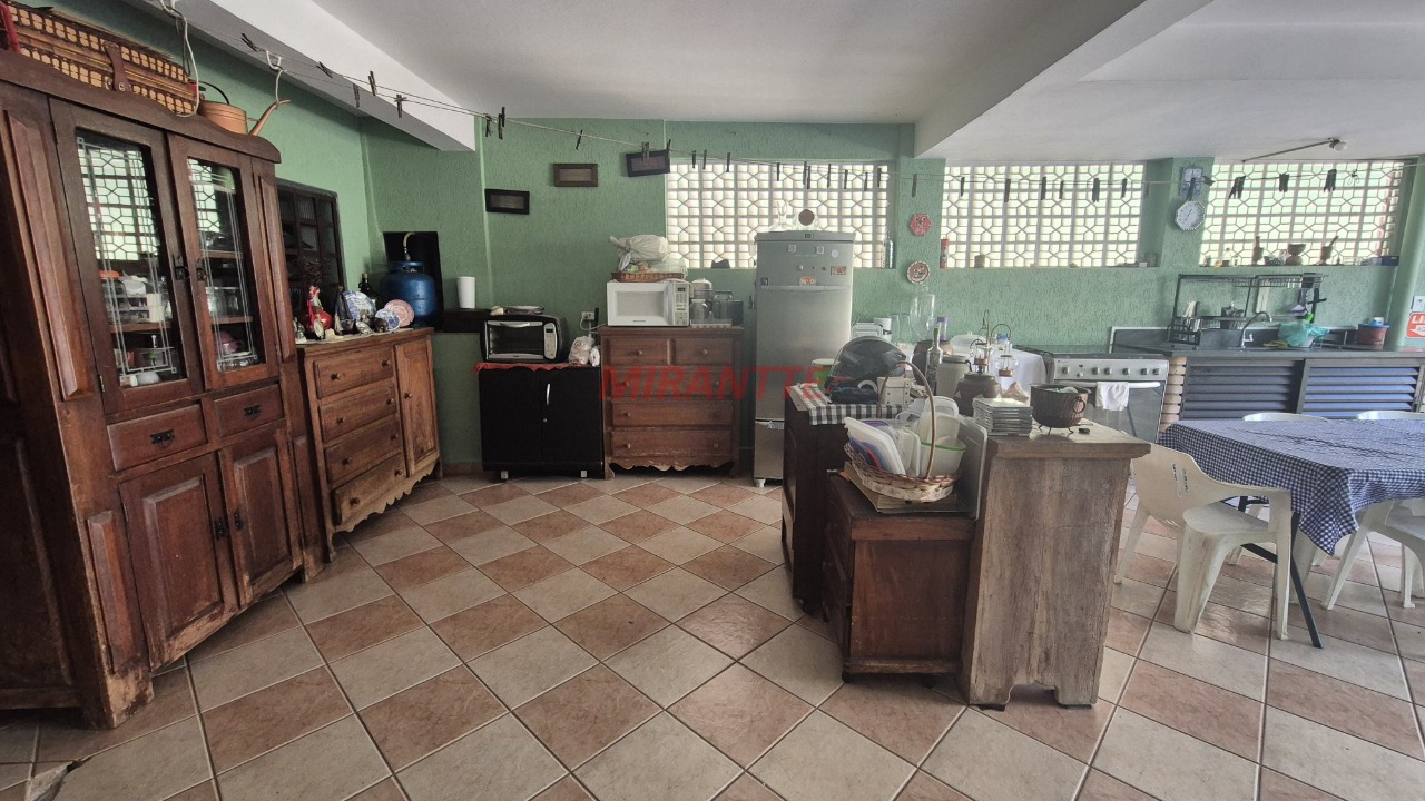 Casa terrea de 120m² com 3 quartos em Chora Menino