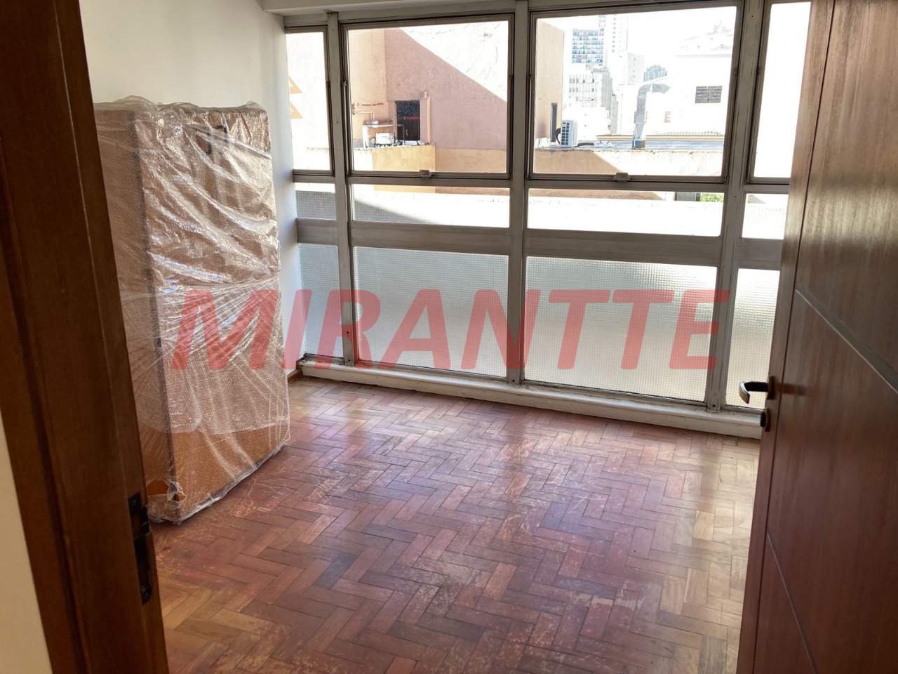 Conjunto comercial de 85m² em Vila Buarque