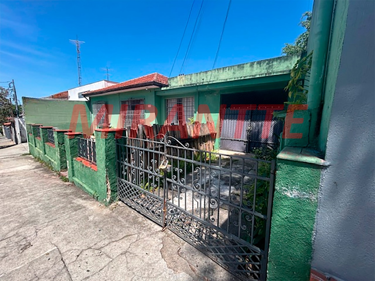 Casa terrea de 568m² com 4 quartos em Santana