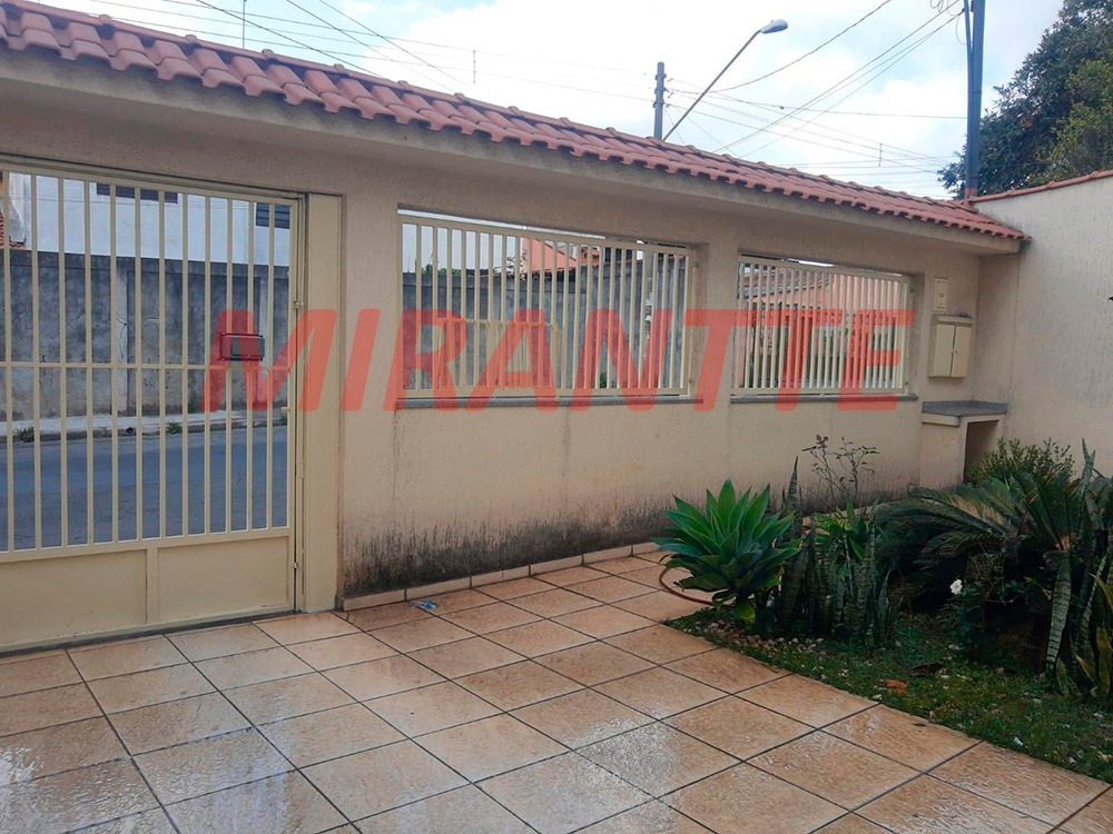 Sobrado de 235m² com 2 quartos em Jardim Santa Bárbara