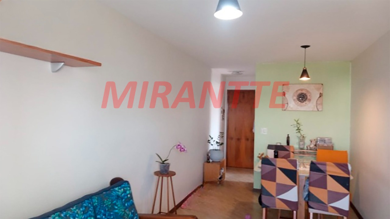 Apartamento de 59m² com 2 quartos em Sítio do Mandaqui