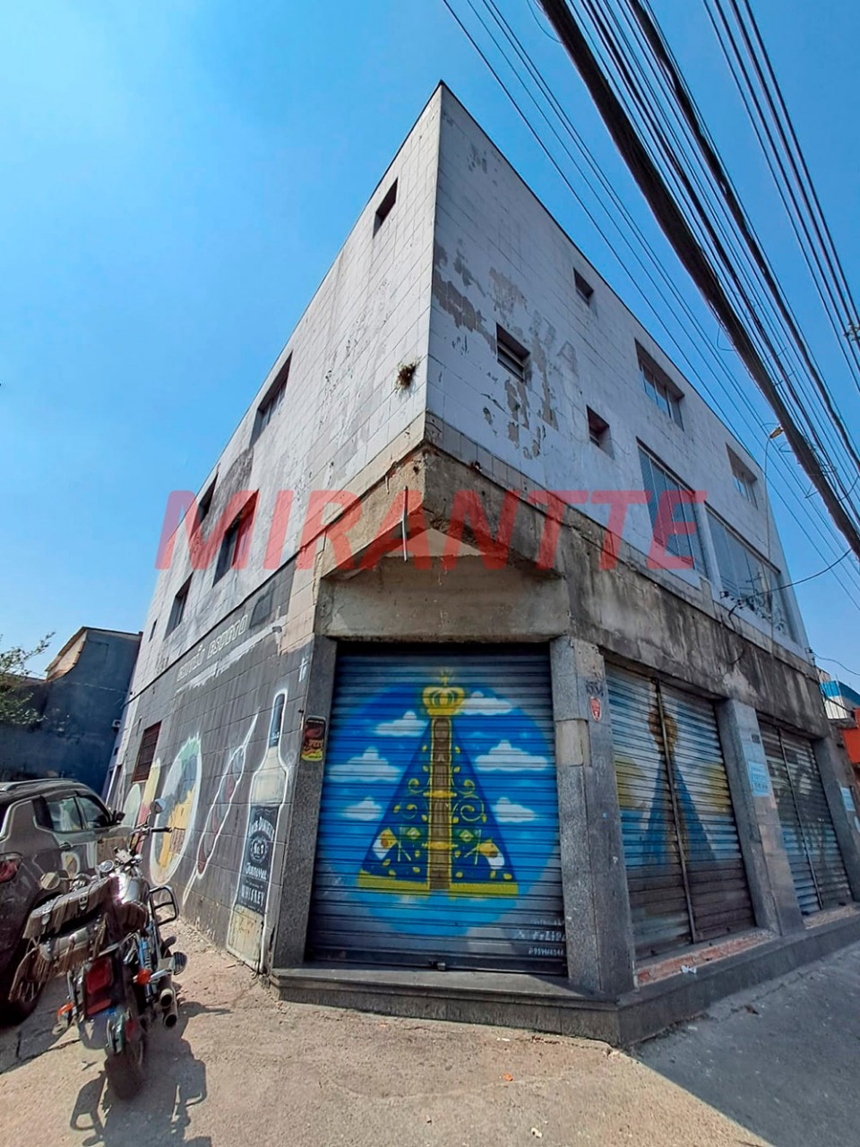 Comercial de 250m² em Sítio Do Piqueri
