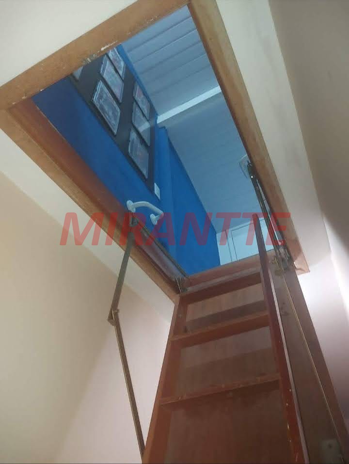 Sobrado de 141m² com 3 quartos em Sítio Morro Grande
