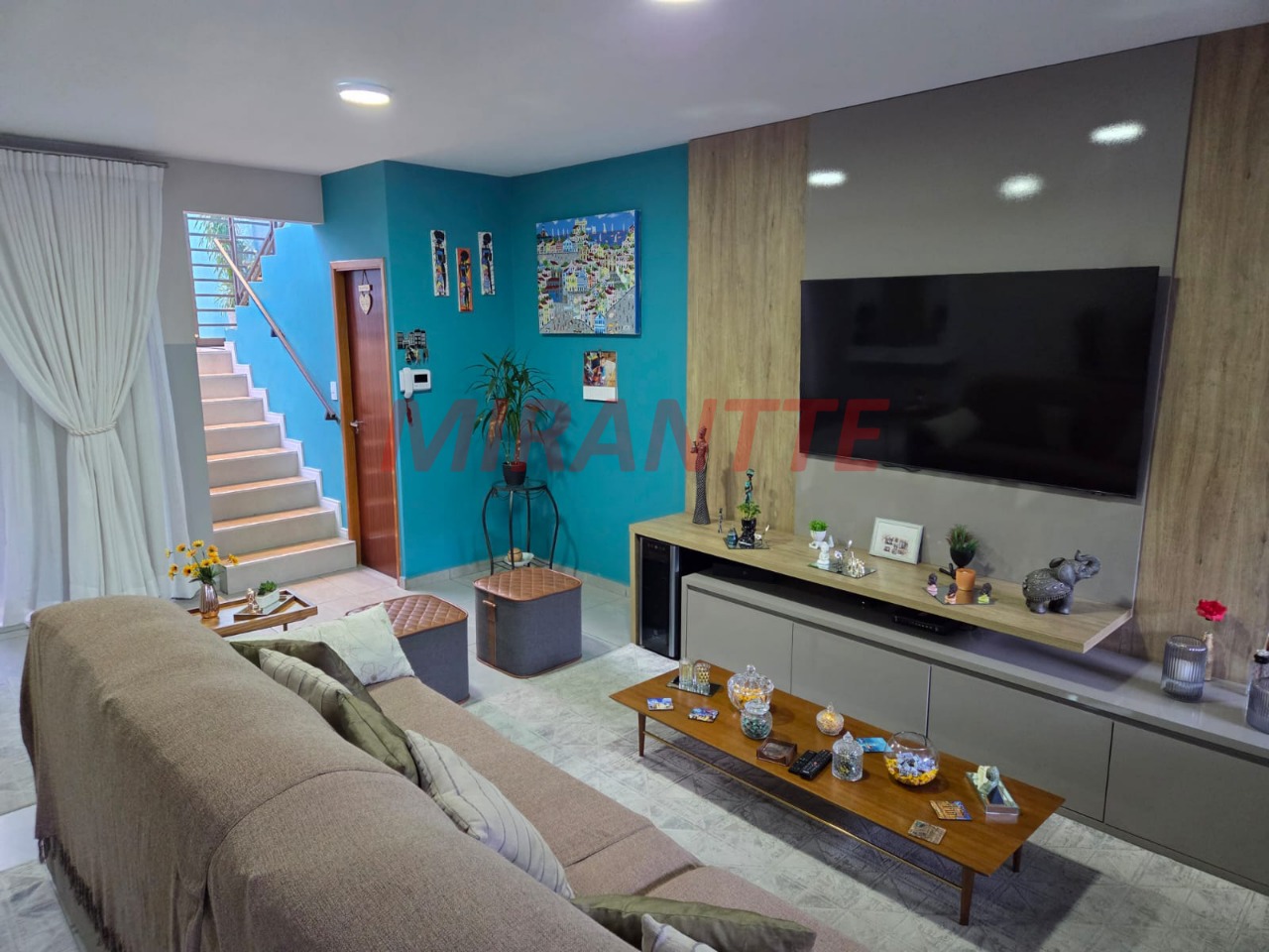 Sobrado de 125m² com 3 quartos em Vila Nhocune