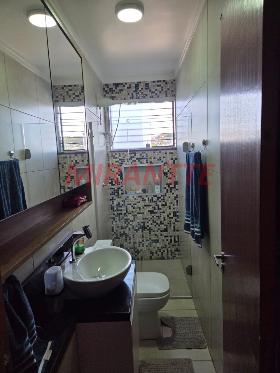 Sobrado de 125m² com 3 quartos em Vila Nhocune