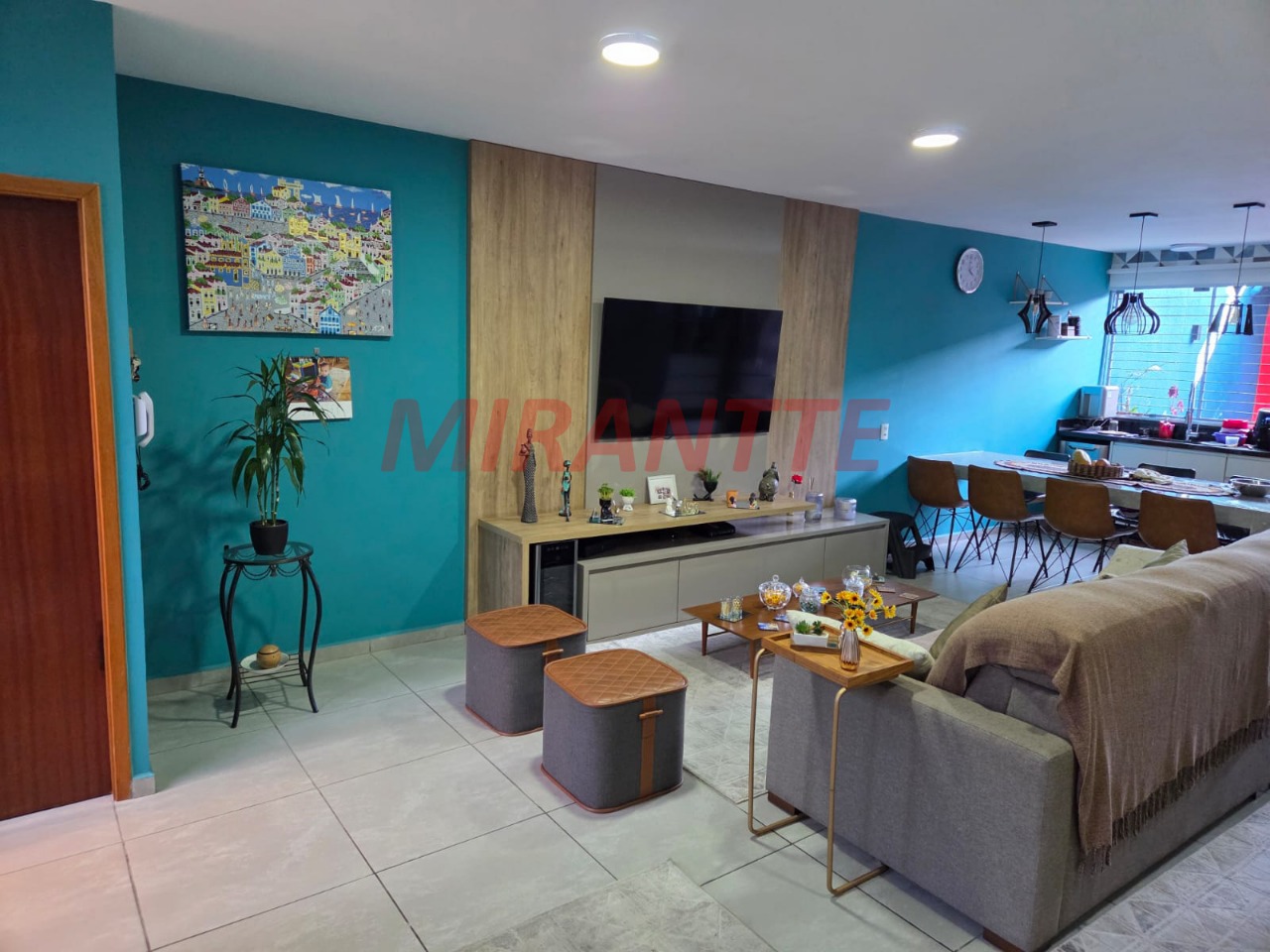 Sobrado de 125m² com 3 quartos em Vila Nhocune