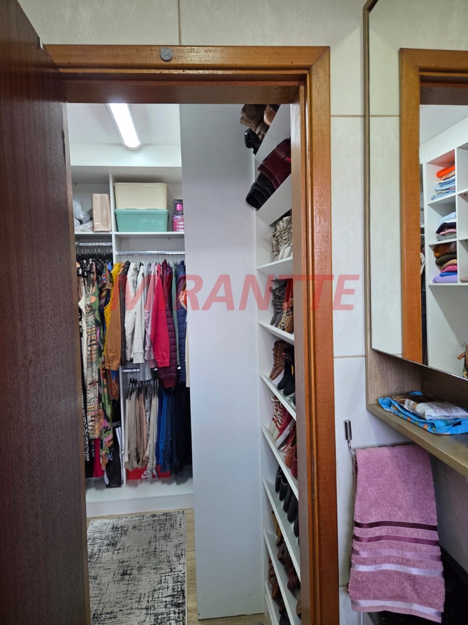 Sobrado de 125m² com 3 quartos em Vila Nhocune