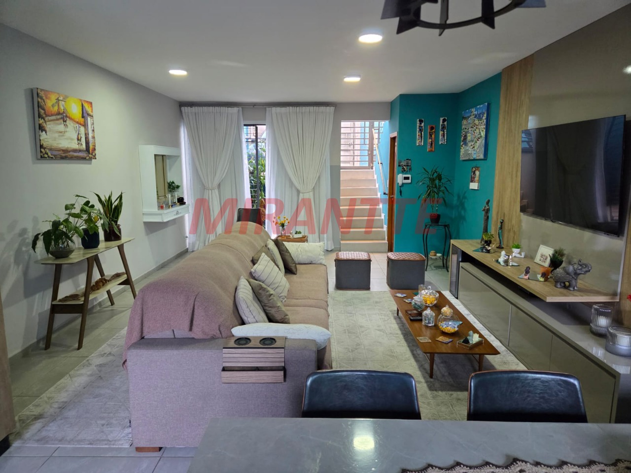 Sobrado de 125m² com 3 quartos em Vila Nhocune