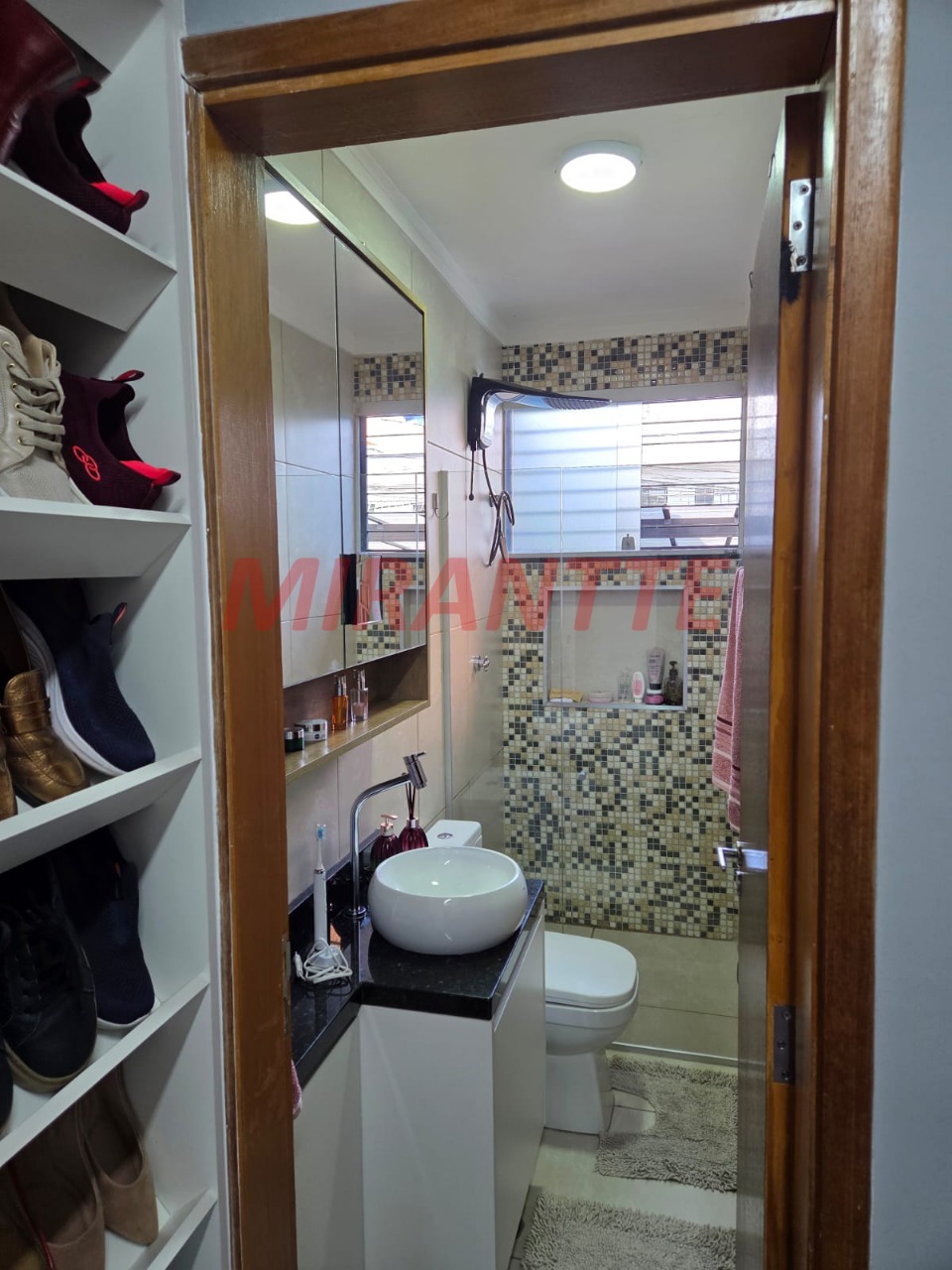 Sobrado de 125m² com 3 quartos em Vila Nhocune