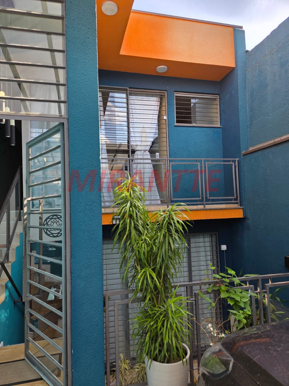 Sobrado de 125m² com 3 quartos em Vila Nhocune