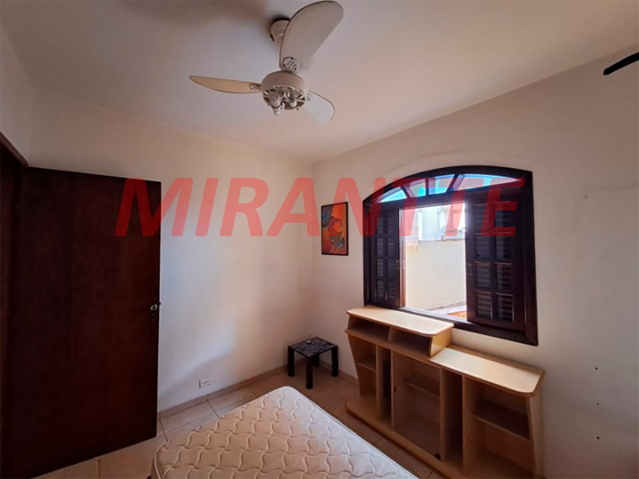 Sobrado de 308m² com 3 quartos em Jardim Peri