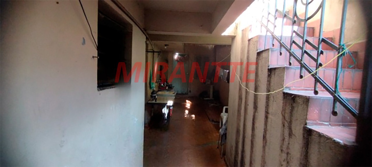 Sobrado de 230m² com 12 quartos em Brás