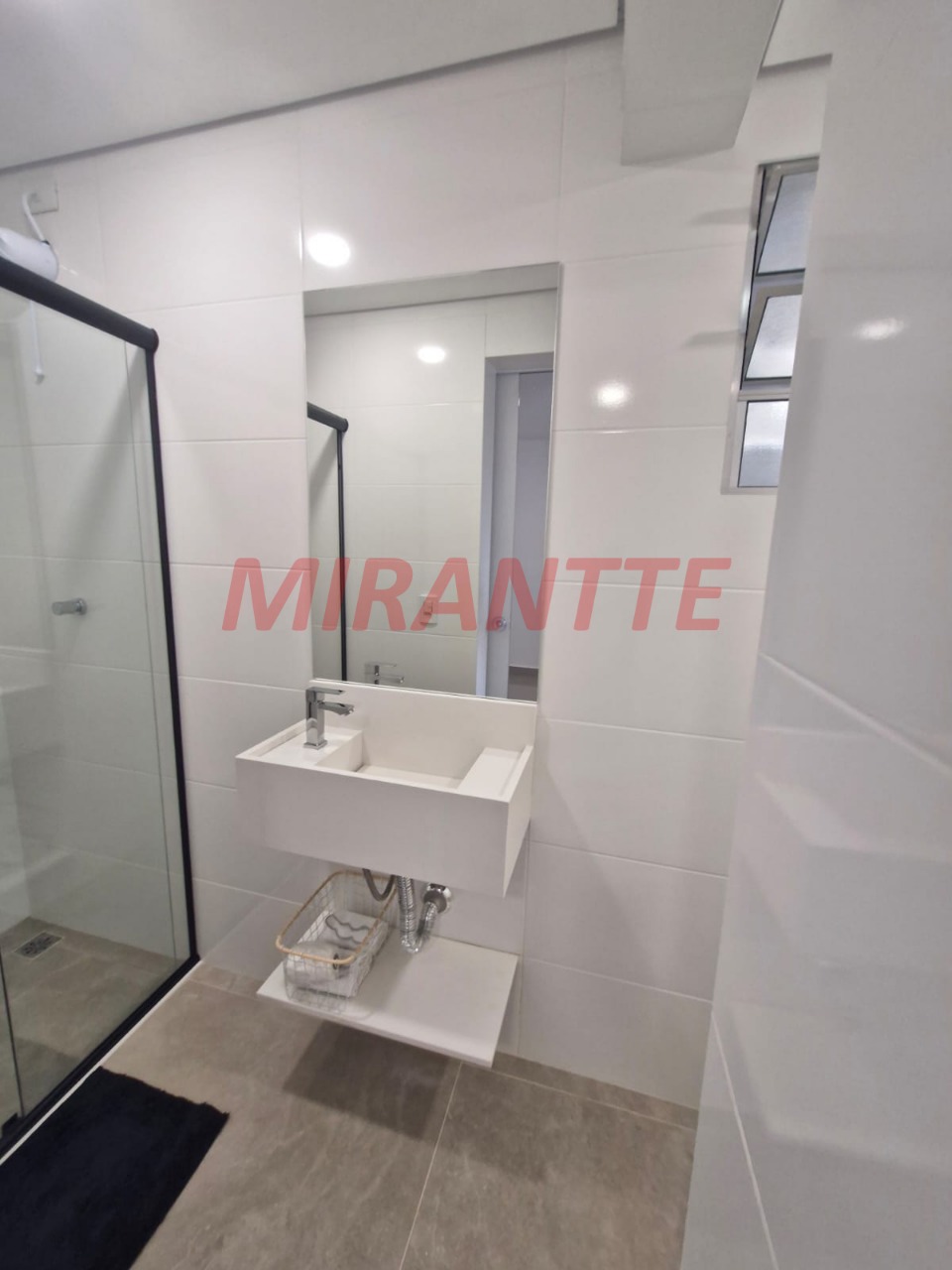 Apartamento de 74m² com 2 quartos em Santana
