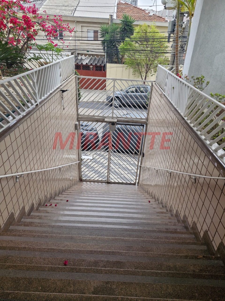 Apartamento de 74m² com 2 quartos em Santana