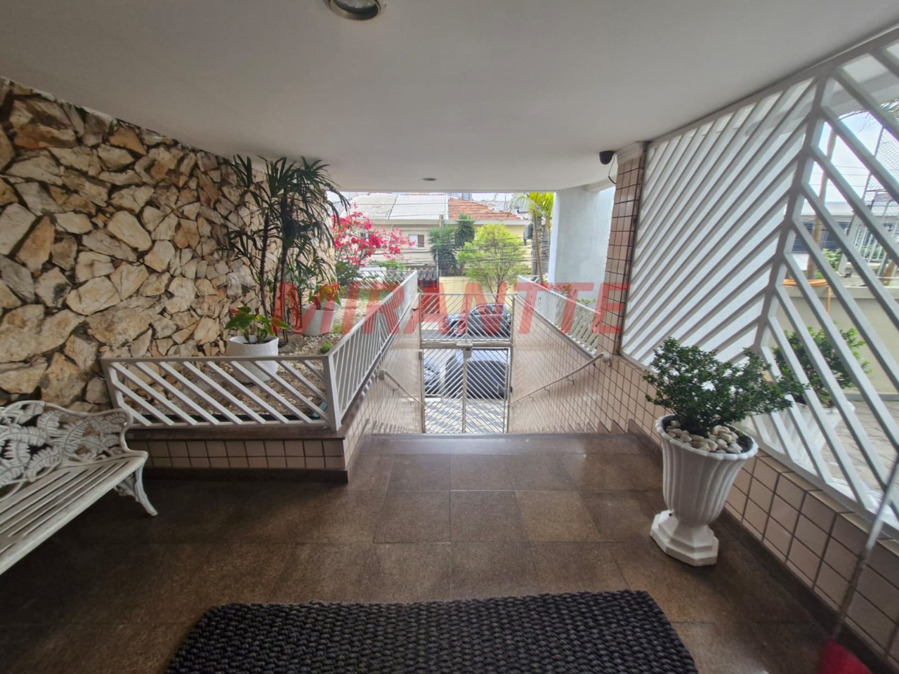 Apartamento de 74m² com 2 quartos em Santana