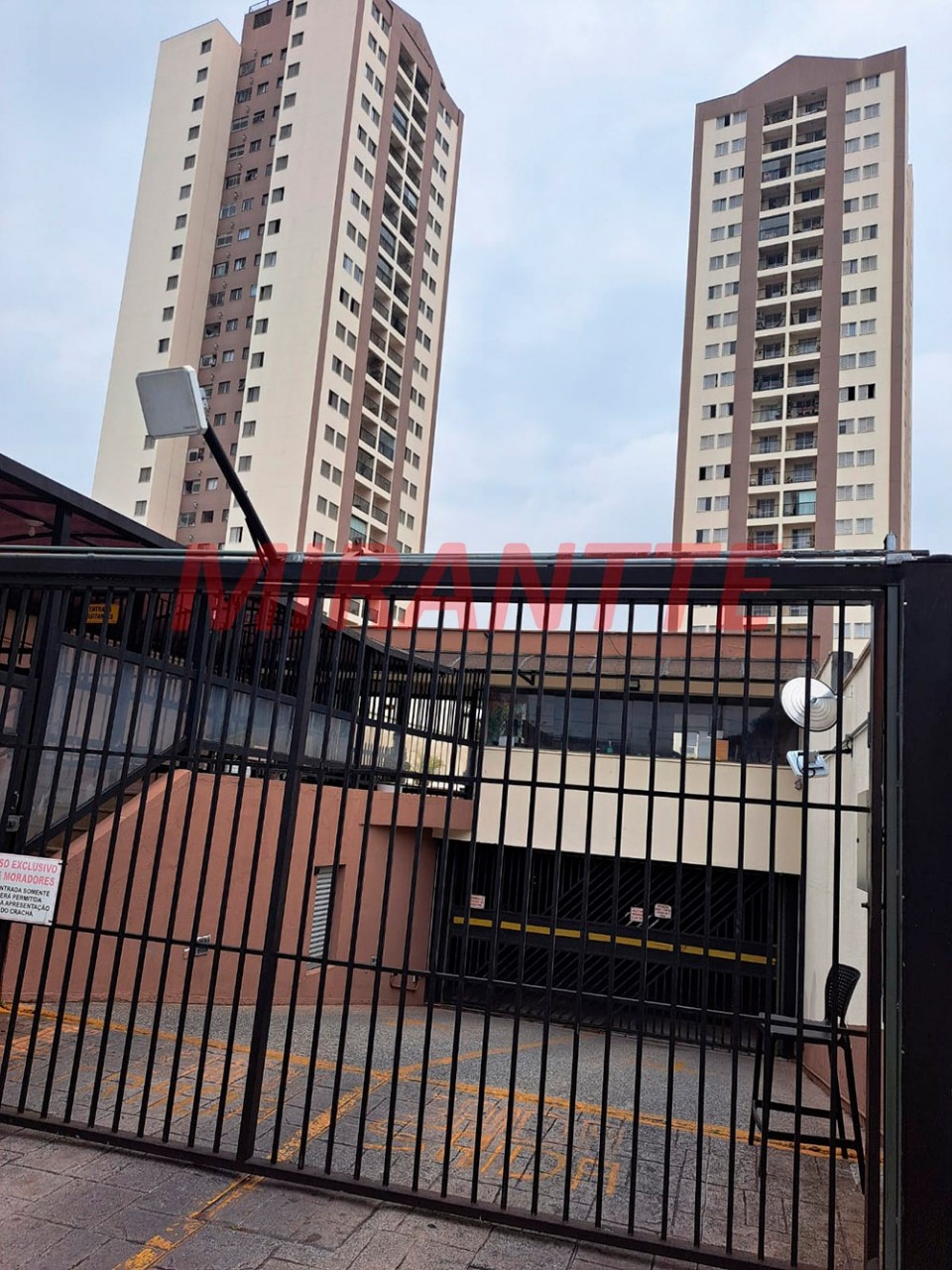 Apartamento de 70m² com 3 quartos em Limão