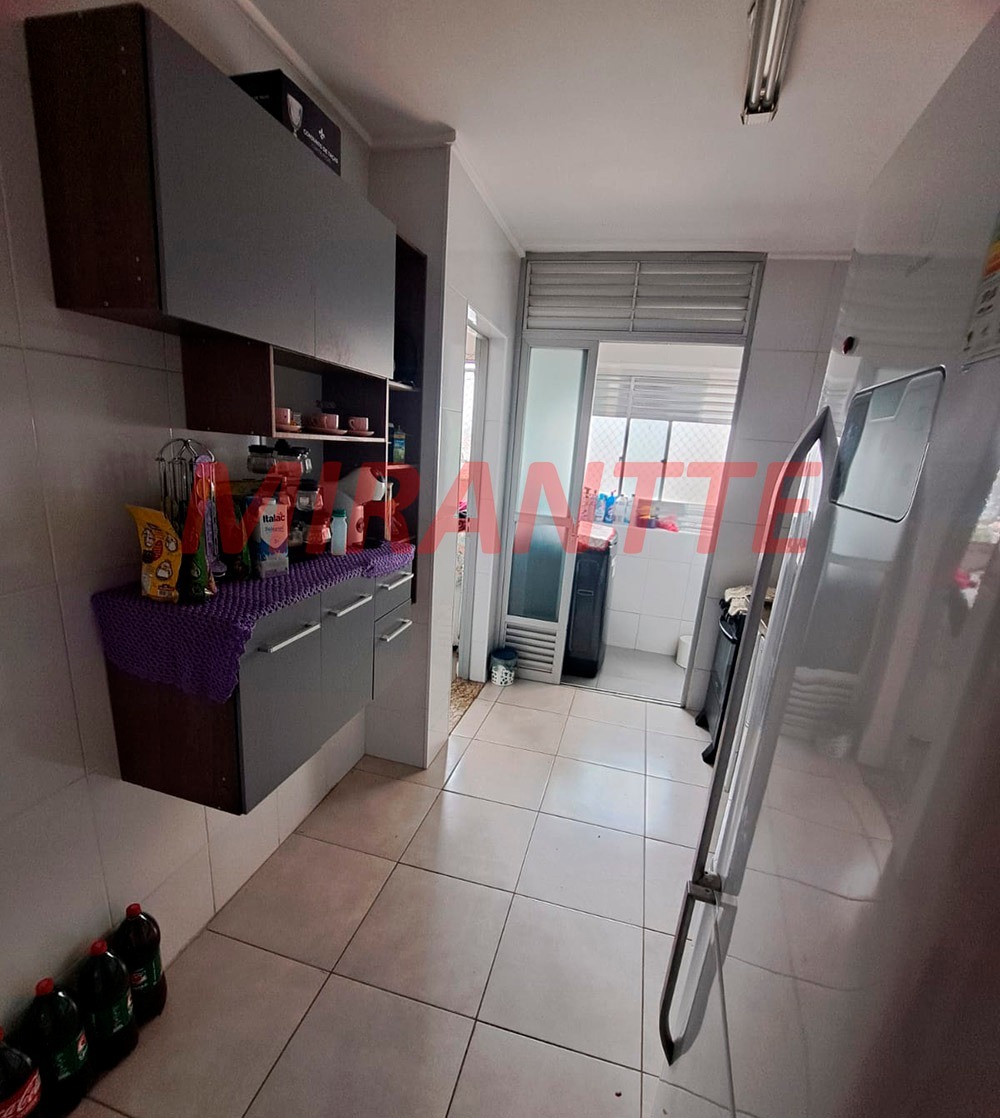 Apartamento de 70m² com 3 quartos em Limão