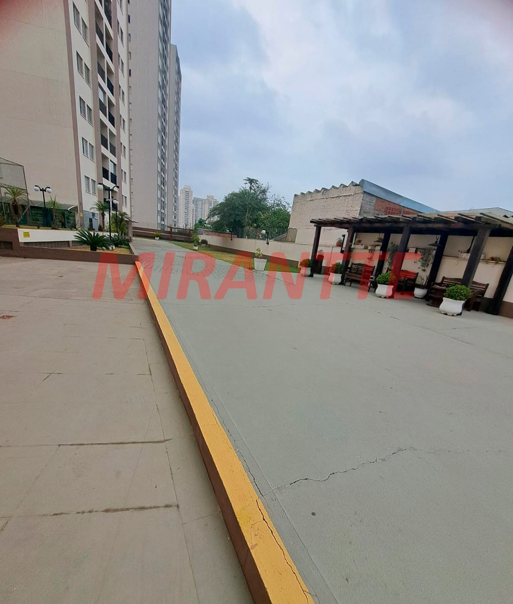 Apartamento de 70m² com 3 quartos em Limão