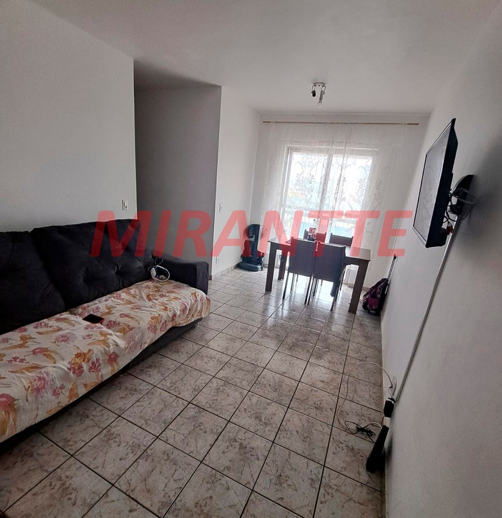 Apartamento de 70m² com 3 quartos em Limão