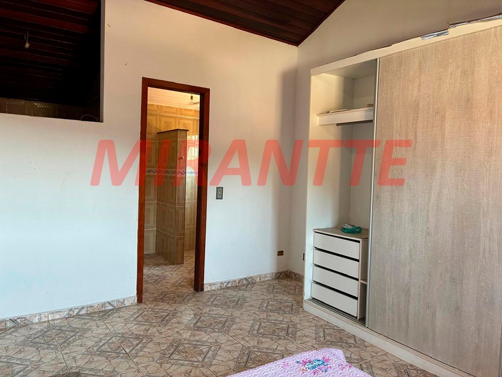 Cond. fechado de 284.6m² em Serra da Cantareira
