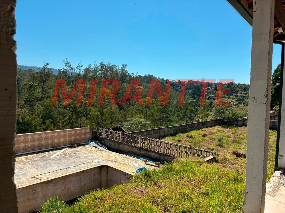 Cond. fechado de 284.6m² em Serra da Cantareira