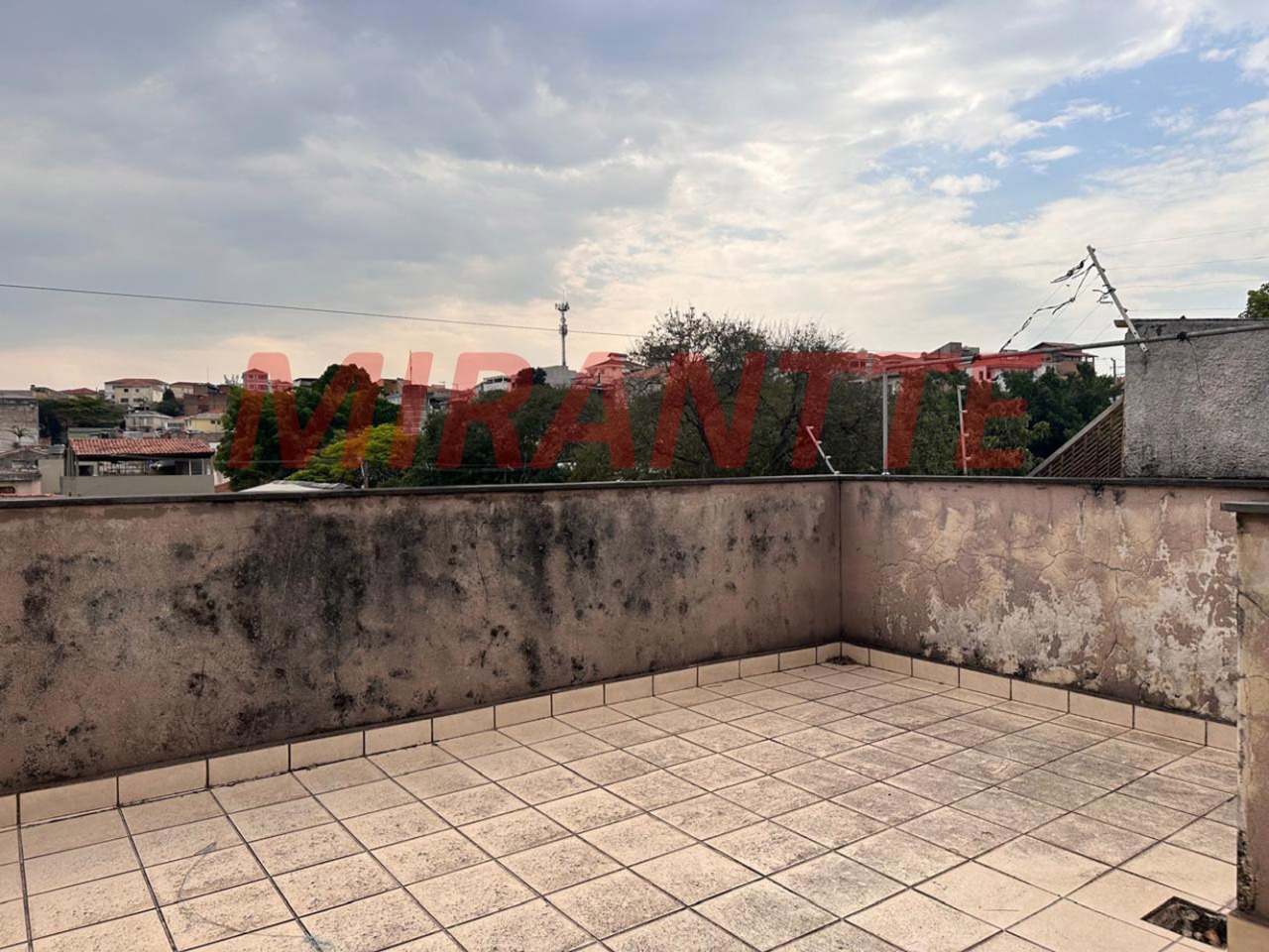 Sobrado de 150m² com 4 quartos em Limão