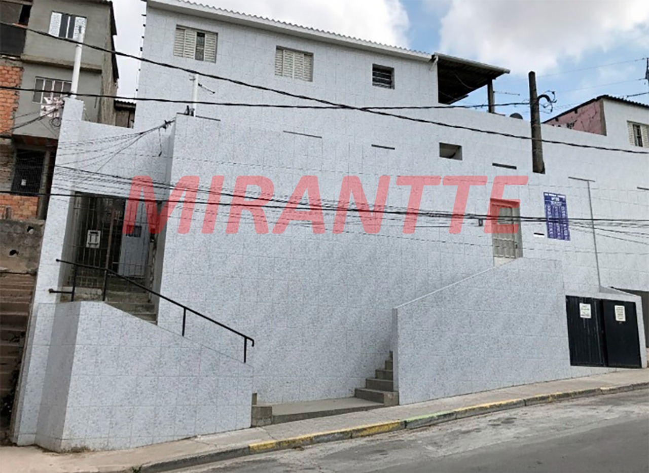 Comercial de 1300m² em Americanópolis