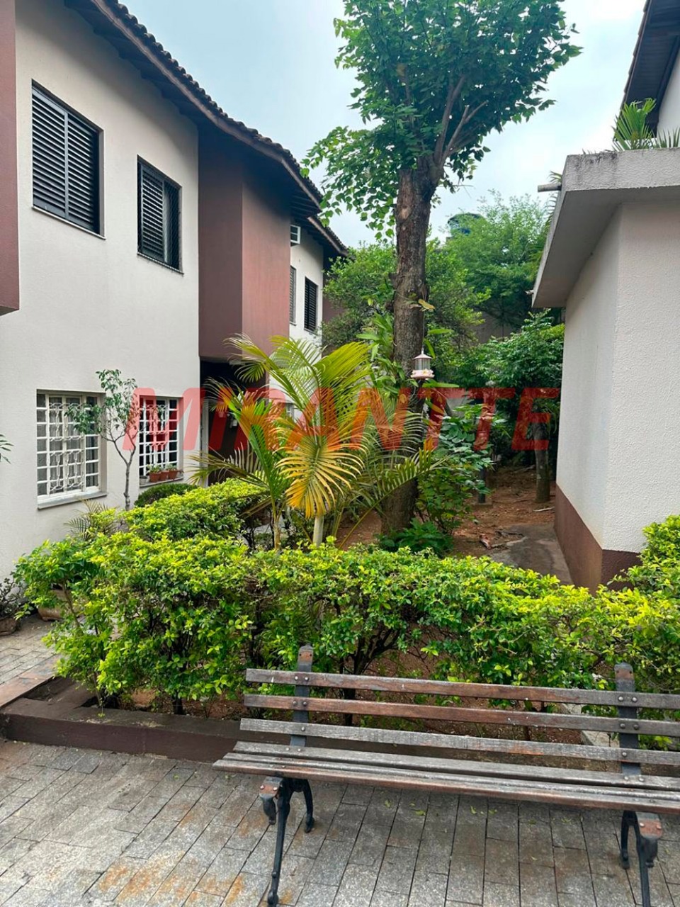 Cond. fechado de 76m² com 2 quartos em Vila Ede