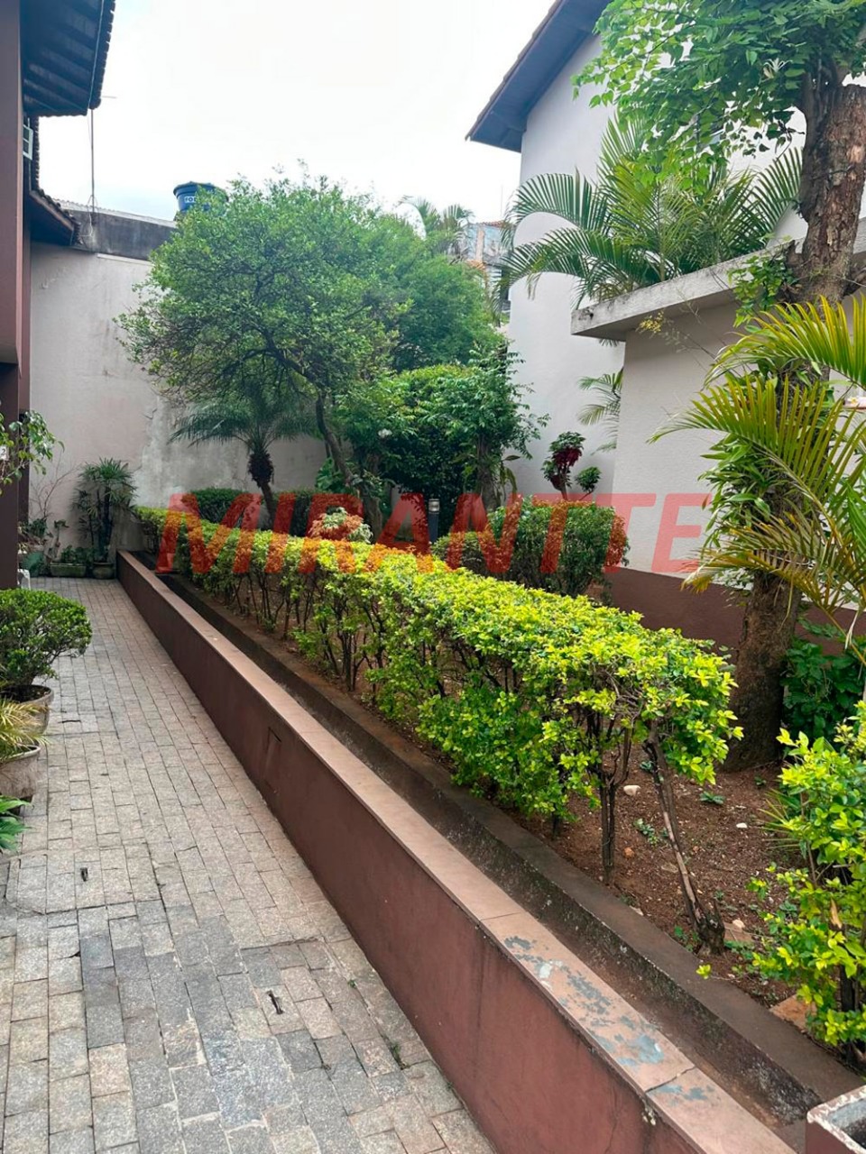 Cond. fechado de 76m² com 2 quartos em Vila Ede